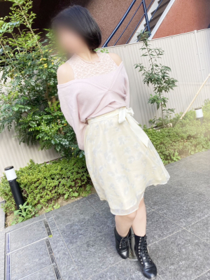 あきな