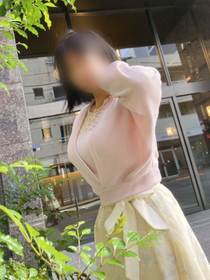 あきな